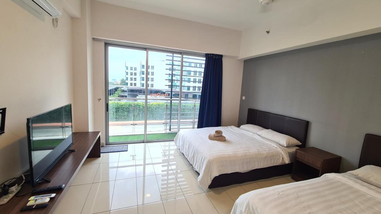 Aeropod Kk Corner Unit Near City And Airport 4 Pax Free Parking コタキナバル エクステリア 写真