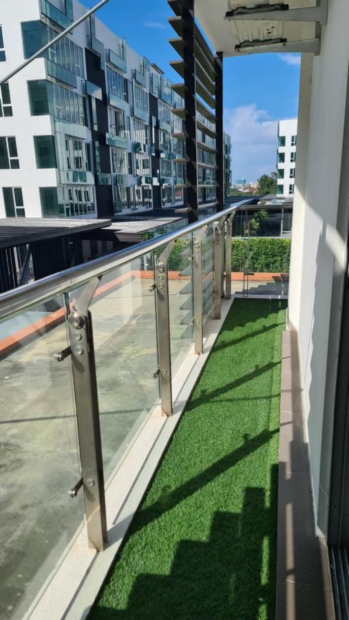 Aeropod Kk Corner Unit Near City And Airport 4 Pax Free Parking コタキナバル エクステリア 写真